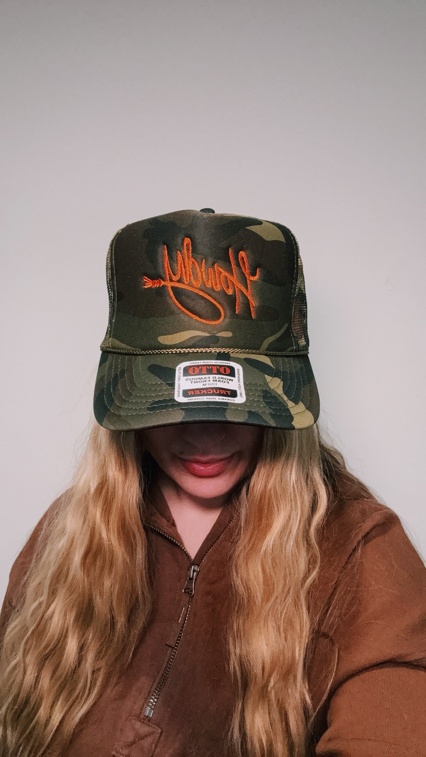"HOWDY" Trucker Hat